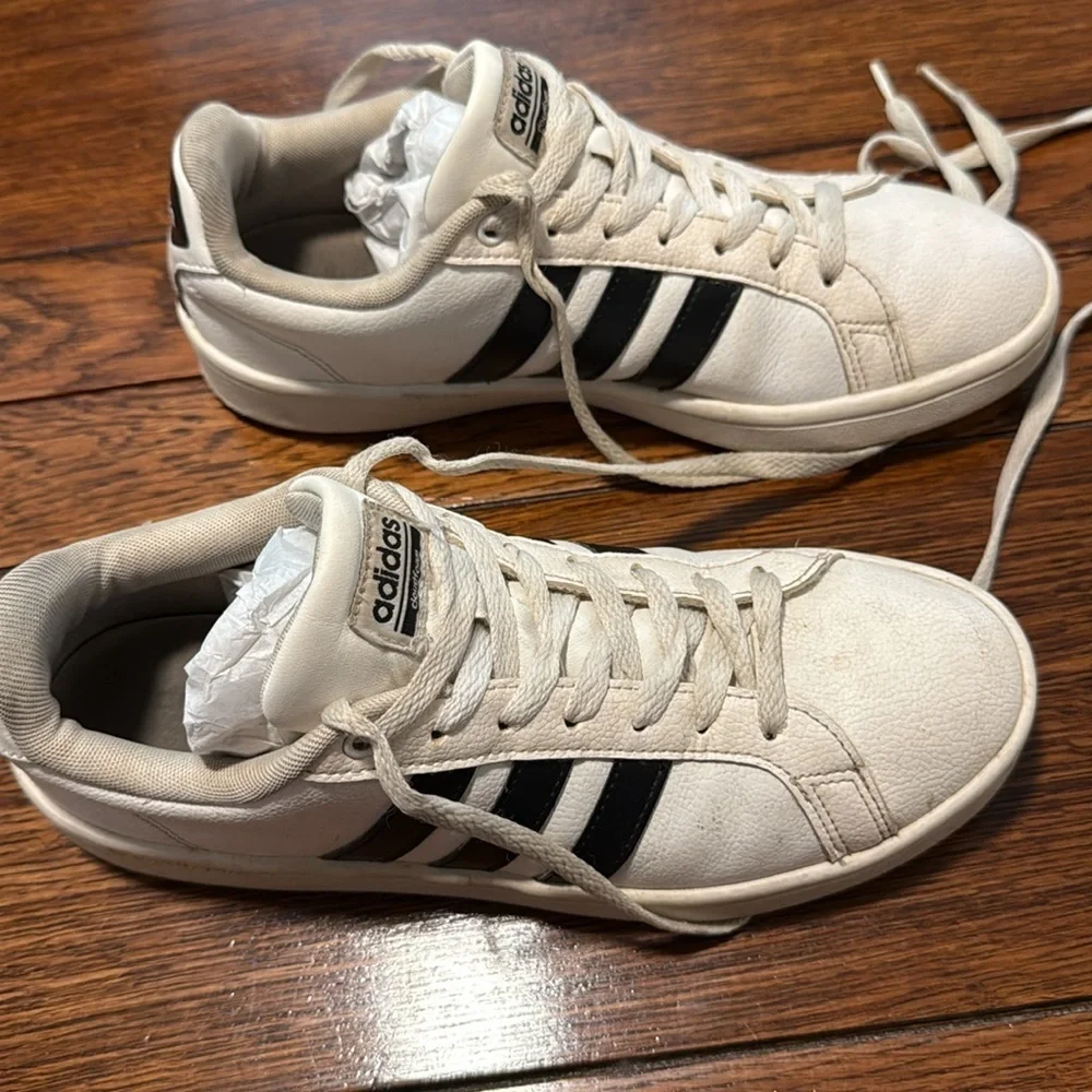 Adidas White and Black Sneakers Classic Minimalist Design
